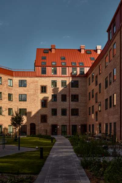 Det klassiske får et moderne tvist i københavner-karréer skabt med stålprofiler, Køhlers Have, Borgmester Christiansens Gade 17, 2450 København SV